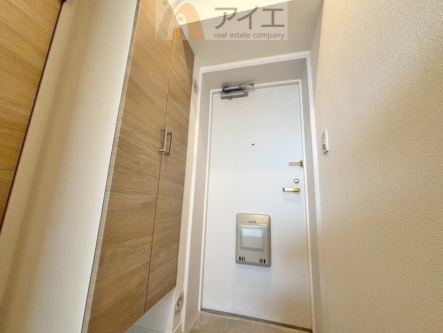 家族の履物が全部しまえるワイドな玄関収納