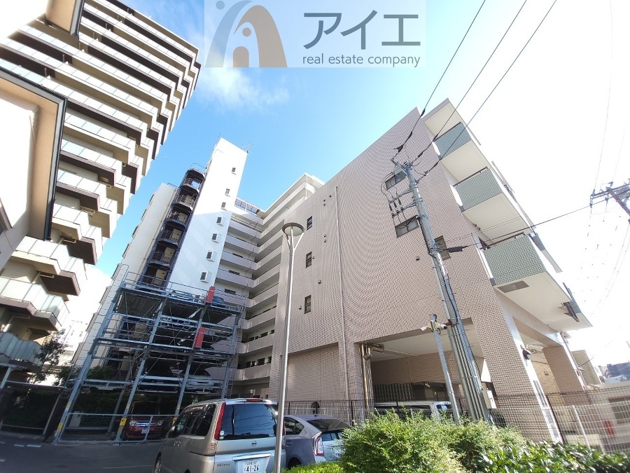 友人を呼びたくなるリノベーション済みのきれいな住まいです