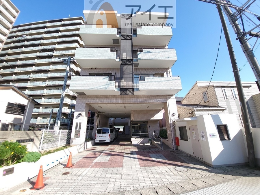 共働きや留守の多いご家族も安心の充実したセキュリティ