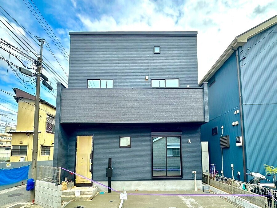 市川市曽谷７丁目