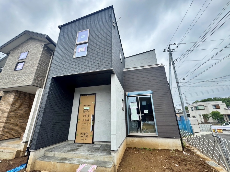 新築分譲住宅　柏市南逆井１期　全５棟　