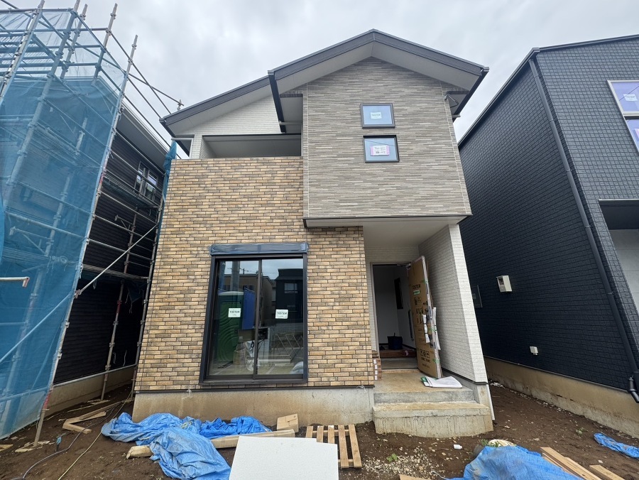 新築分譲住宅　柏市南逆井１期　全５棟　