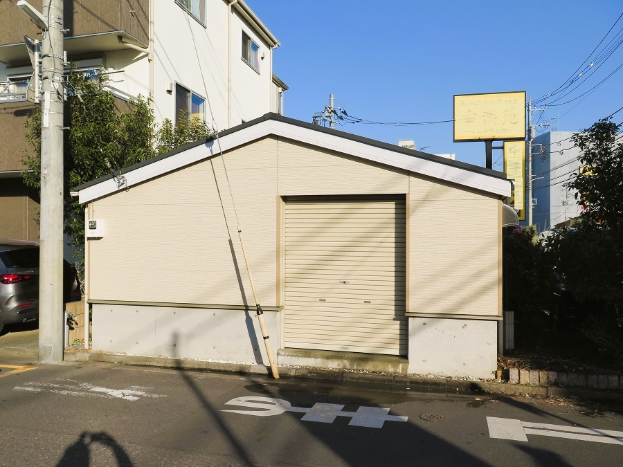 篠崎町1丁目　売倉庫