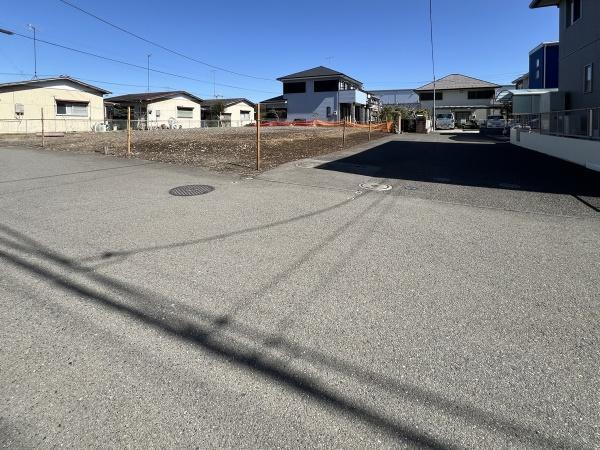 南西側から見た現地土地写真