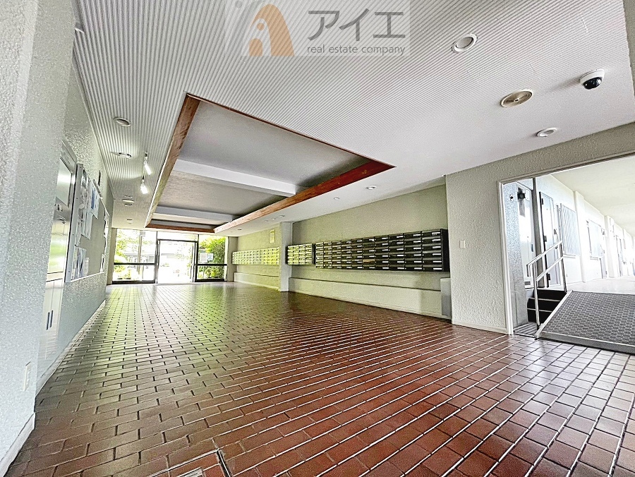 共用部の清掃・修理は管理員が実施