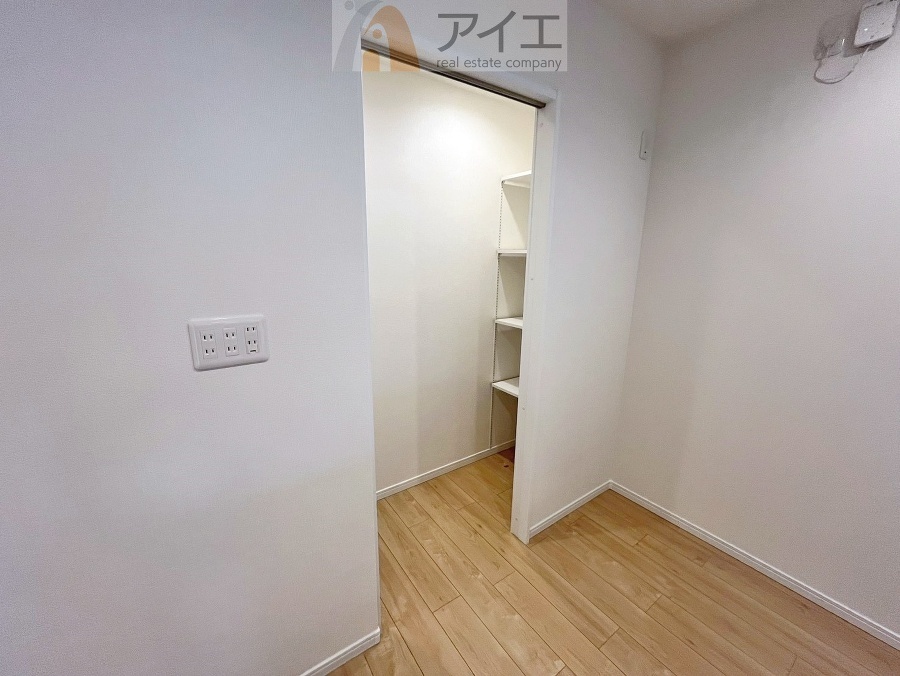 豊富な収納スペースですっきりとした暮らしを