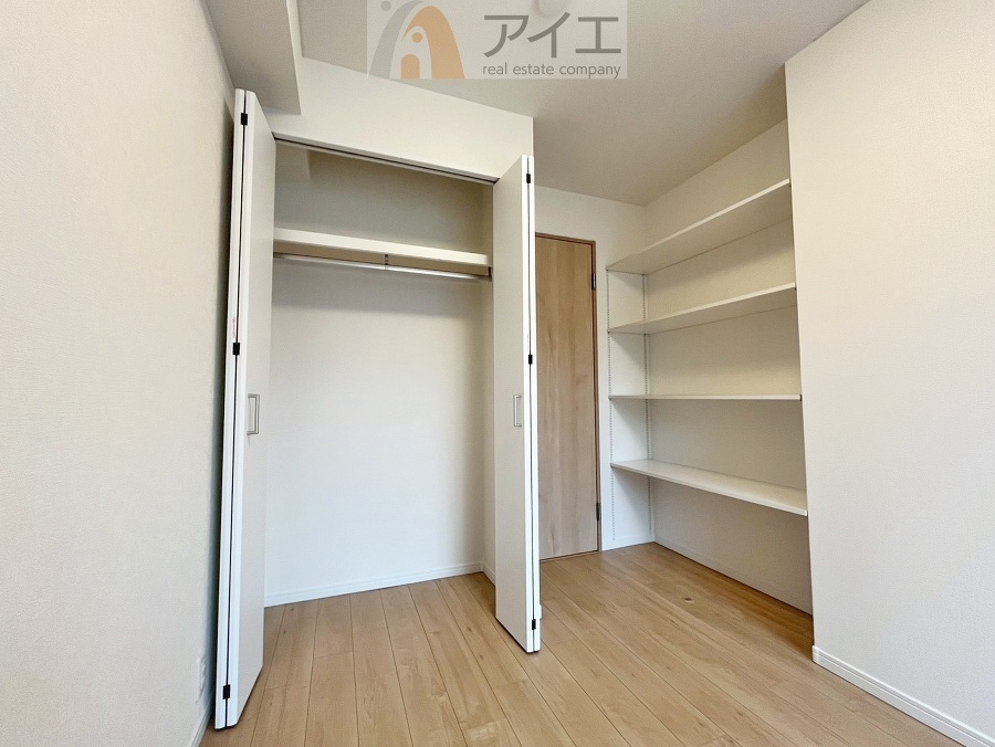 便利な全居室収納スペース付
