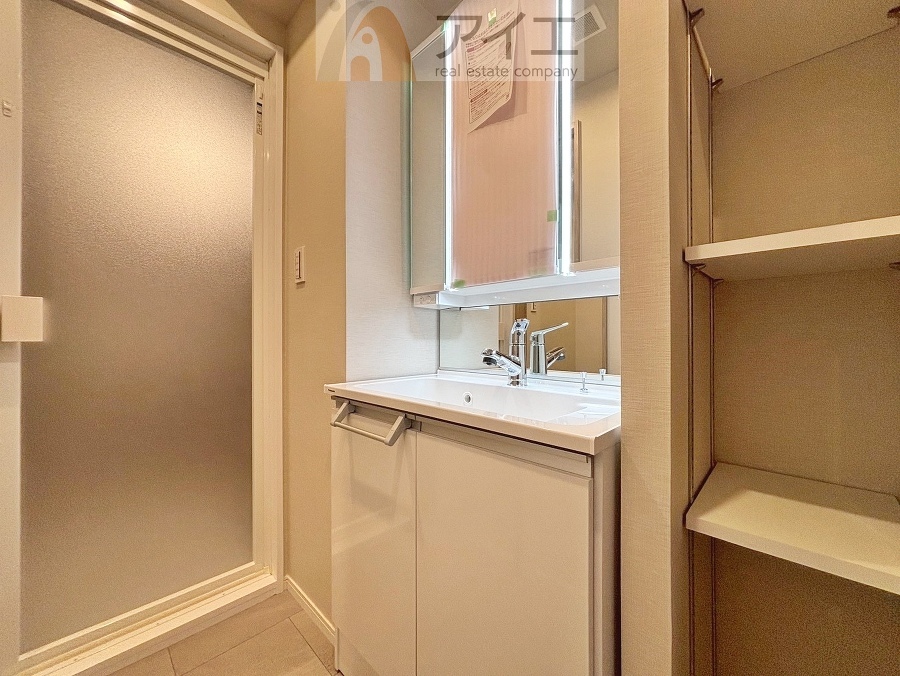 上質な洗面空間がゆとりの時間を演出