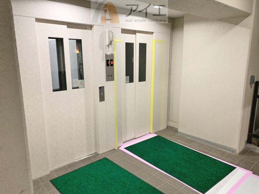 清掃も行き届いたエレベーターホール