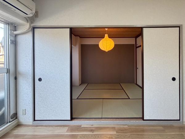 リビング横の和室