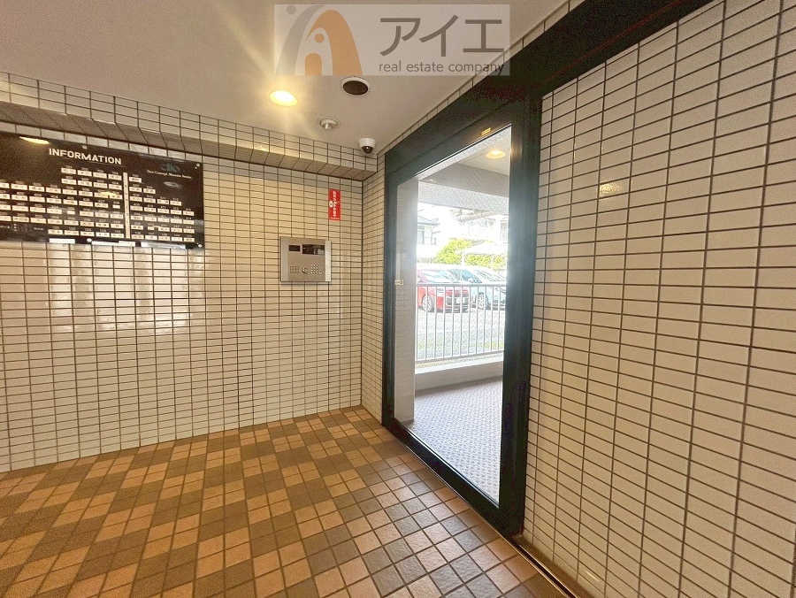 共用部の清掃・修理は管理員が実施