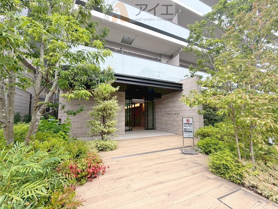 共用部の清掃・修理は管理員が実施