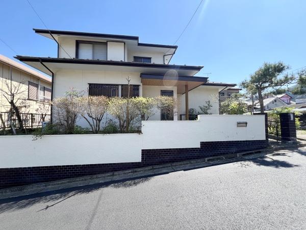 63坪超の広々敷地。閑静な住宅地です。