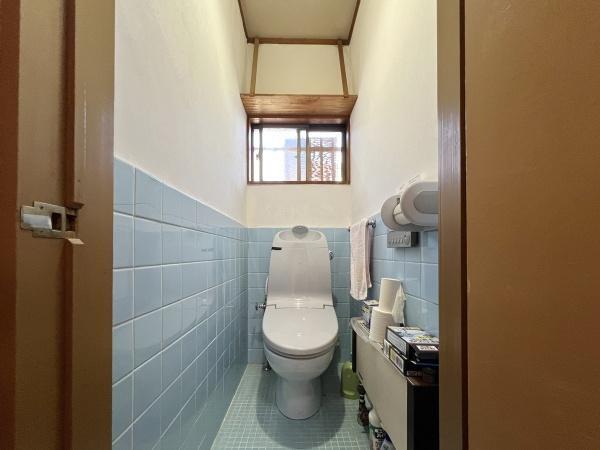 シャワートイレ