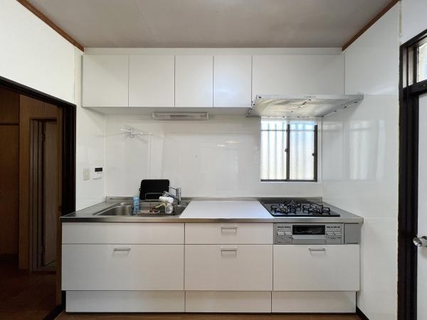 キッチンも大変キレイにお使いです。