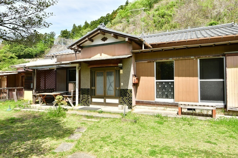 木更津市真里谷