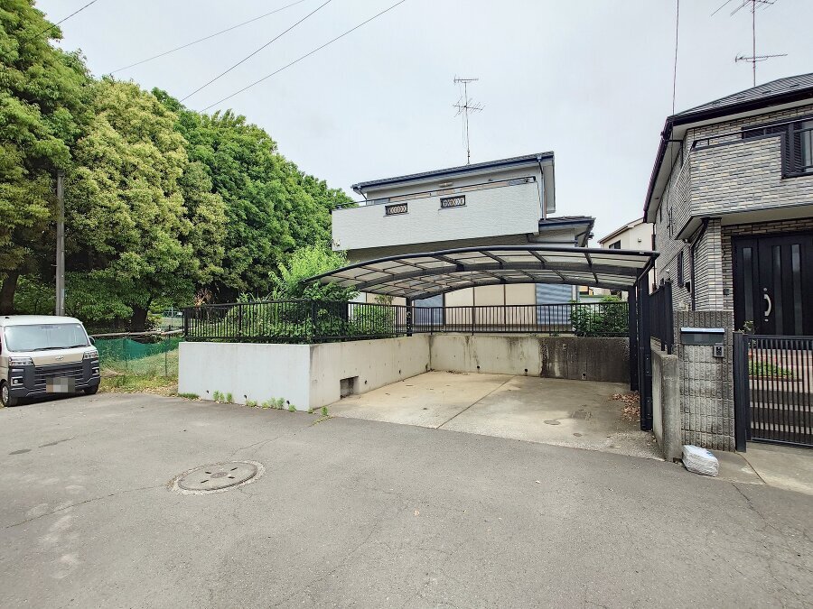 横浜市緑区寺山町