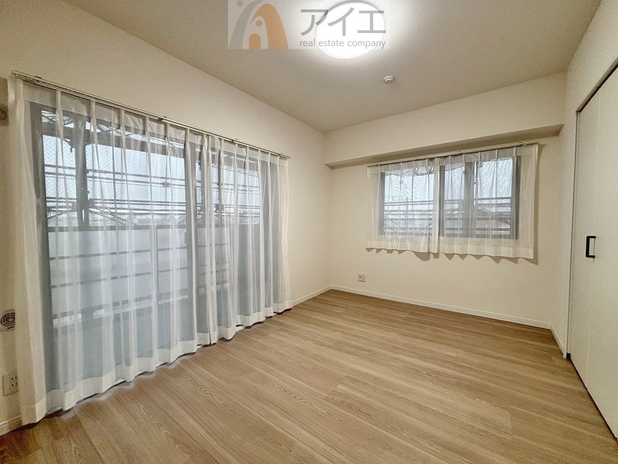 角部屋のため日当たりがよく、開放感があります