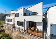 横浜市金沢区富岡東１丁目の画像