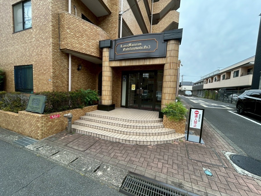 角部屋のため日当たりがよく、開放感があります