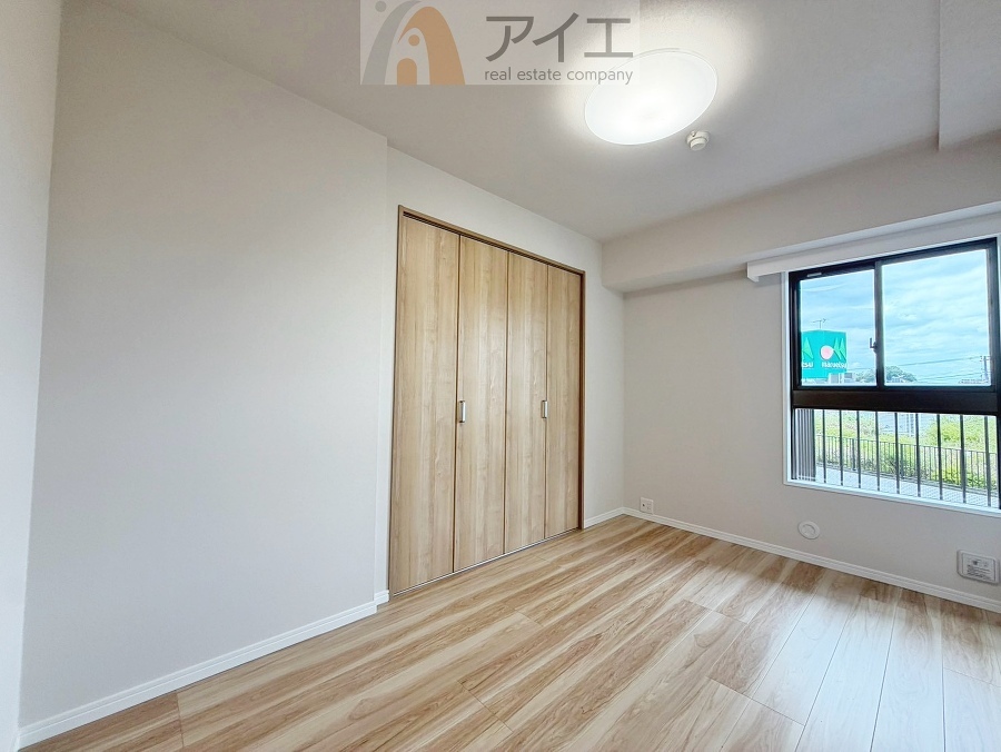 風通しが良く、開放感あふれるお部屋です