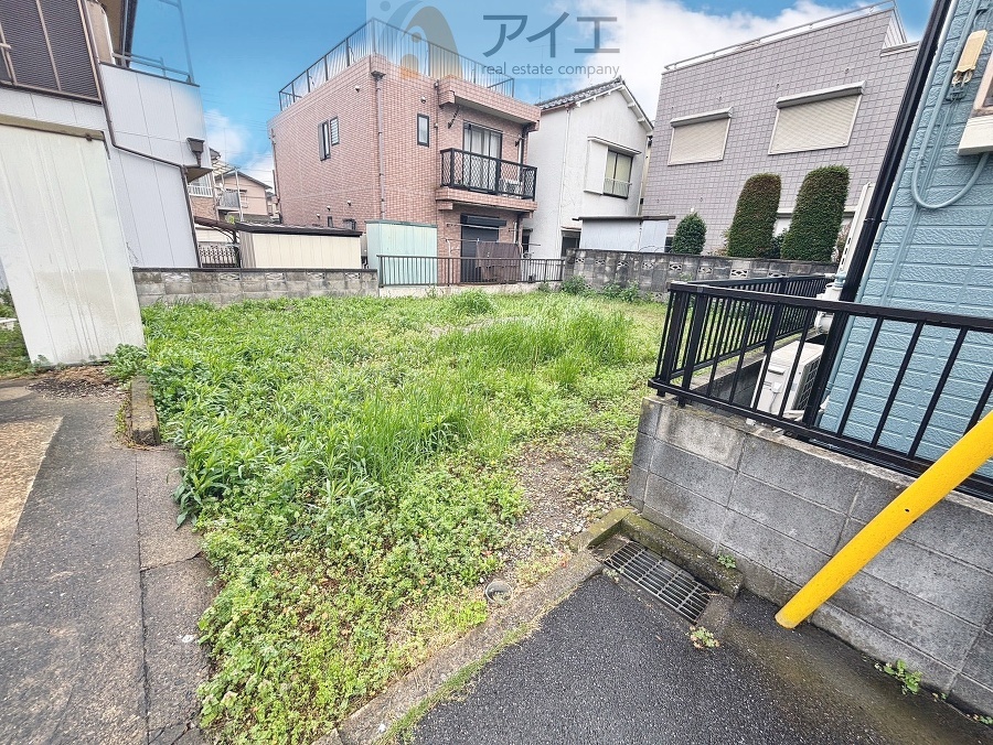 たっぷりの陽光に包まれる明るい住まい