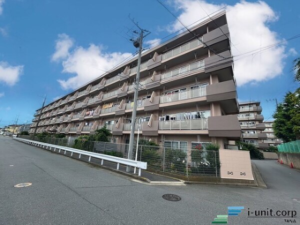 いづみハイツ滝不動