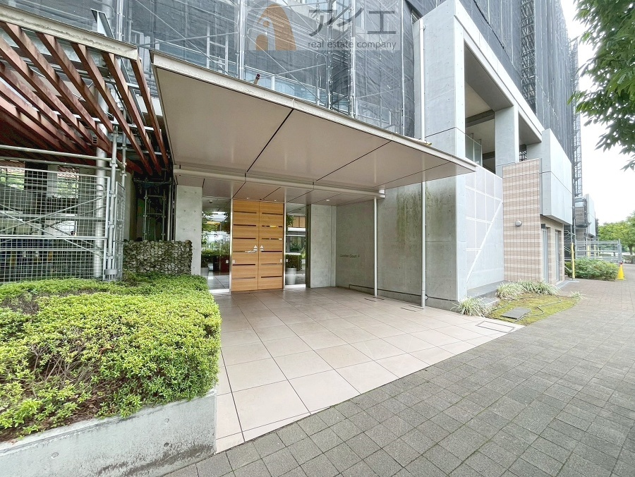 共用部の清掃・修理は管理員が実施