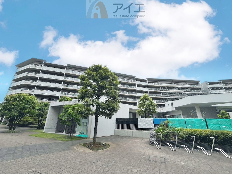 友人を呼びたくなるリノベーション済みのきれいな住まいです