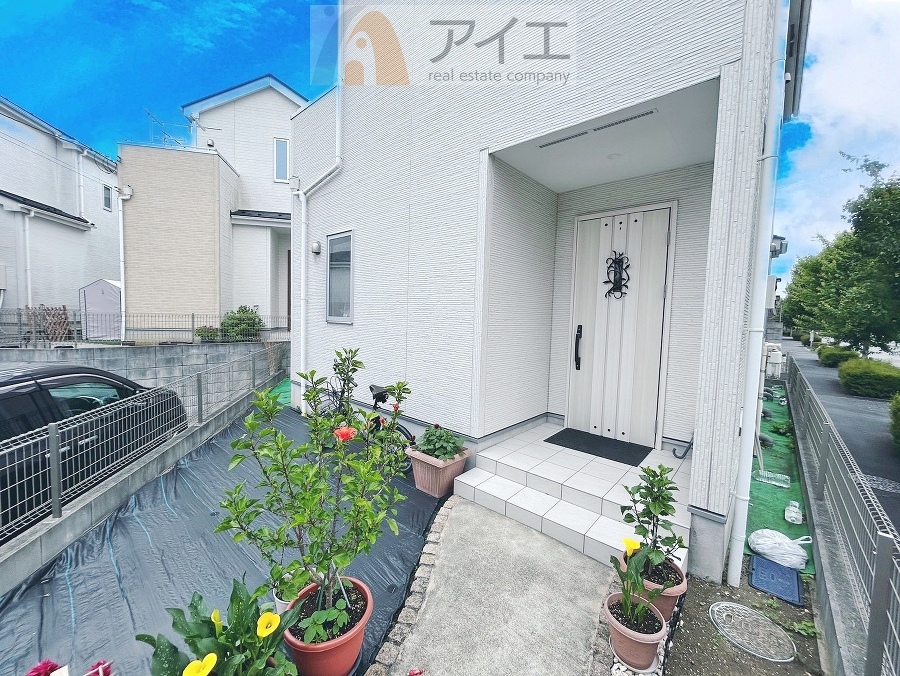 溢れる陽光でご家族の笑顔も輝く住まい