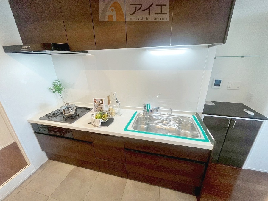 【施工例】お料理に集中したい方向けの独立キッチン