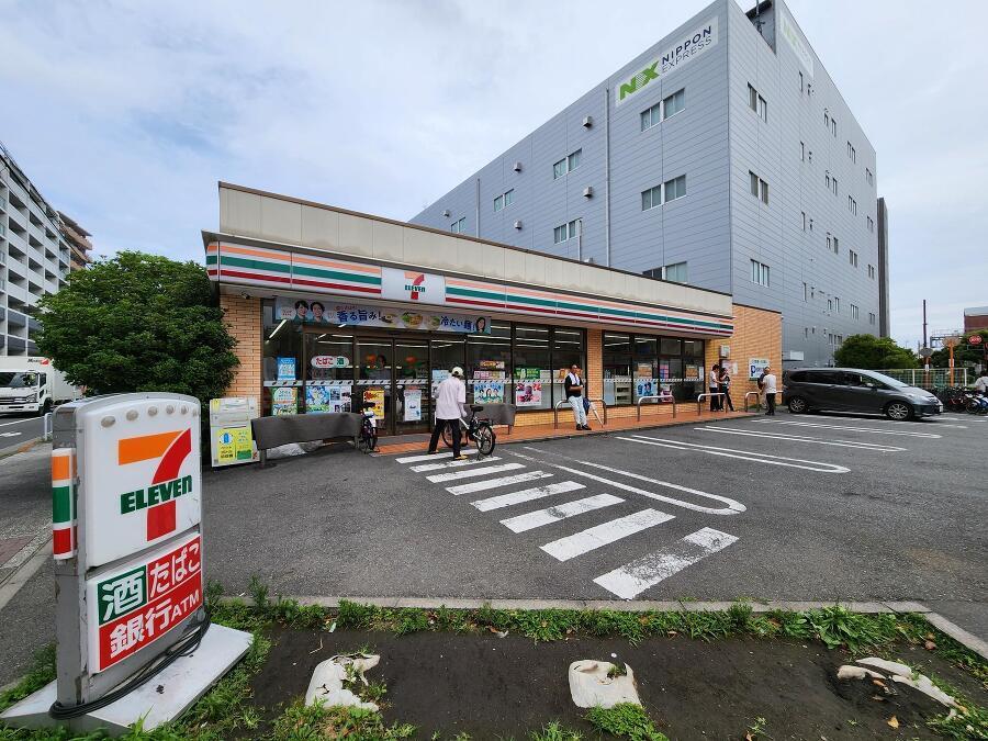 セブンイレブン北砂3丁目明治通り店まで徒歩6分 450m