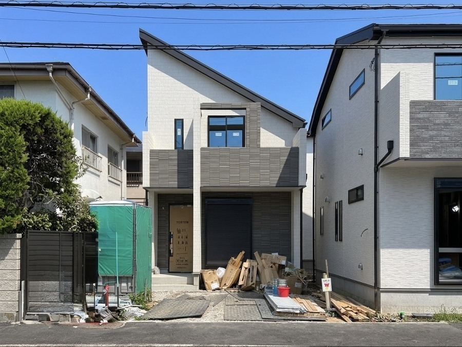 市川市東菅野１丁目