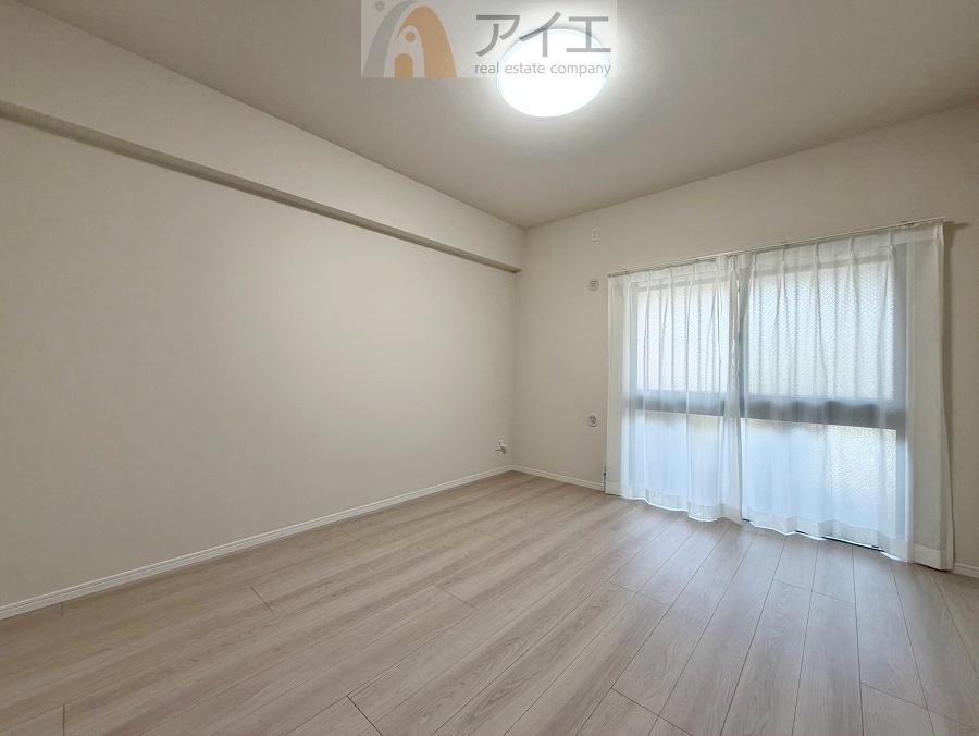 風通しが良く、開放感あふれるお部屋です