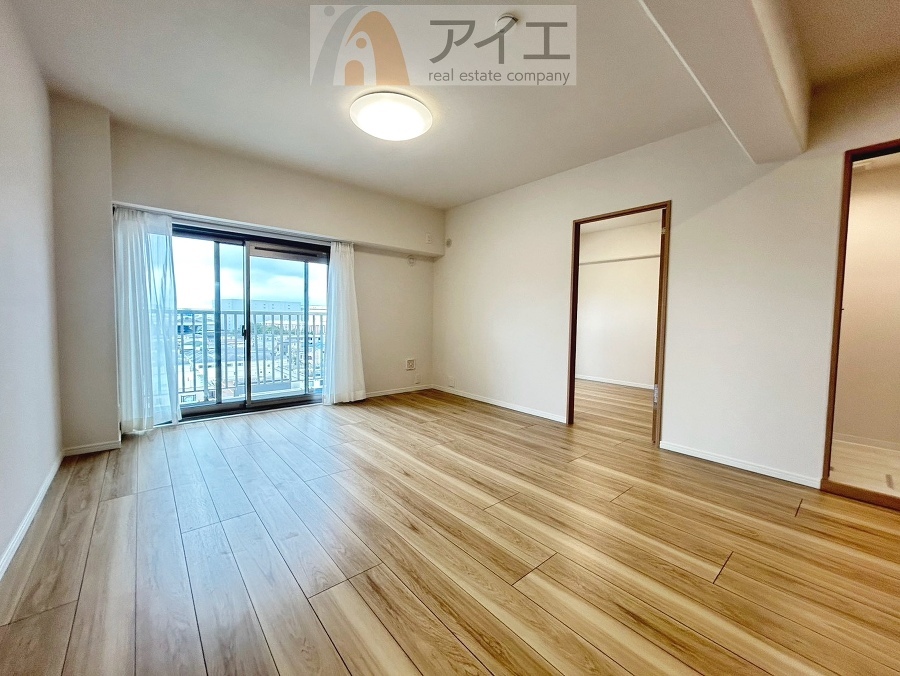溢れる陽光でご家族の笑顔も輝く住まい