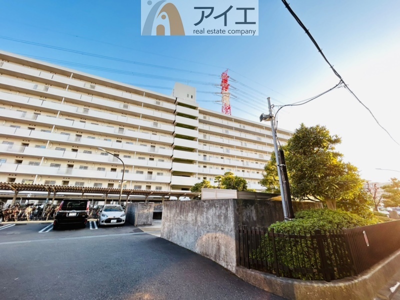 友人を呼びたくなるリノベーション済みのきれいな住まいです