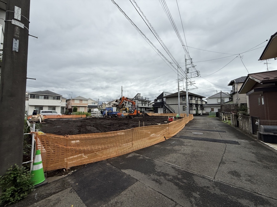 狛江市和泉本町３丁目