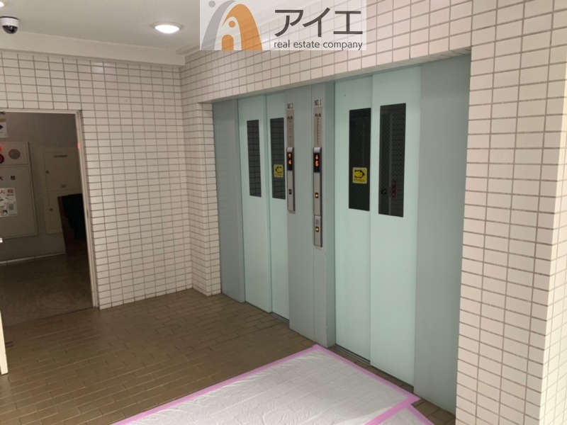清掃も行き届いたエレベーターホール