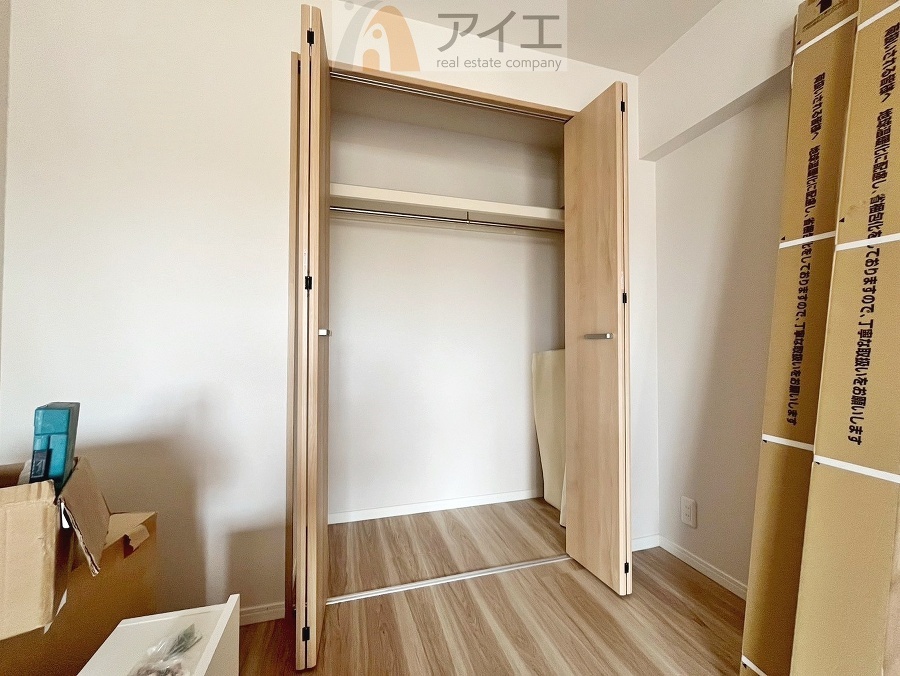 【施工例】お子様の荷物も片付く、全居室収納スペース