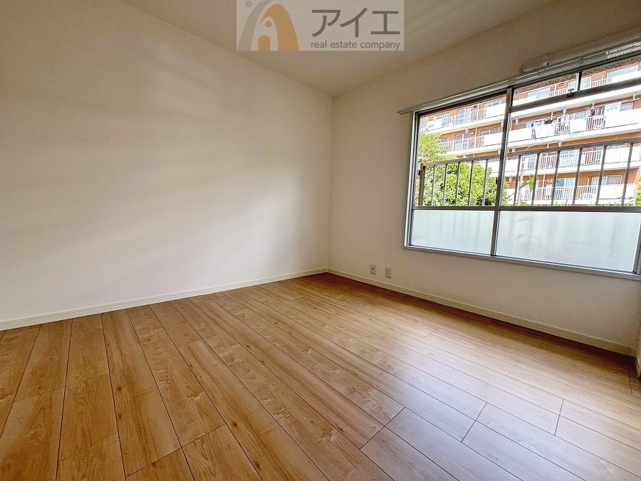 風通しが良く、開放感あふれるお部屋です