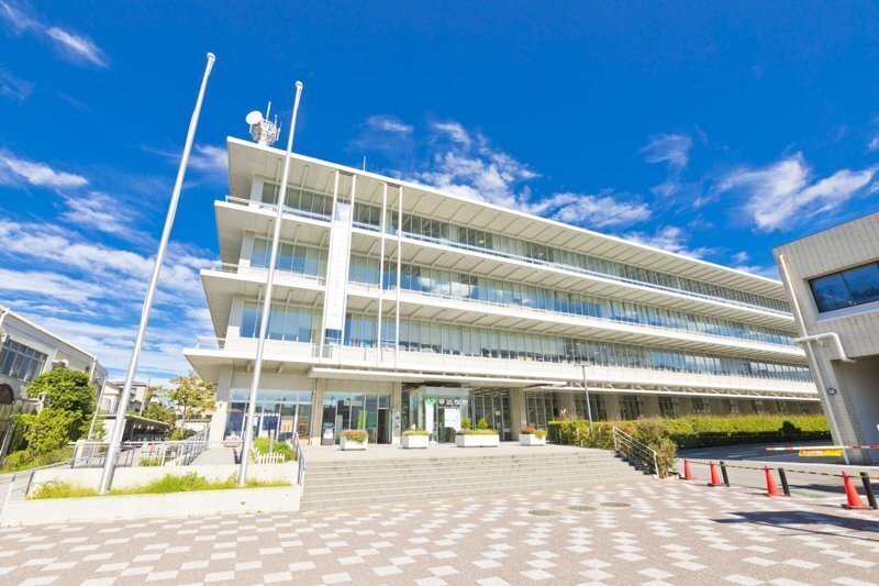 川崎市幸区役所 670m 