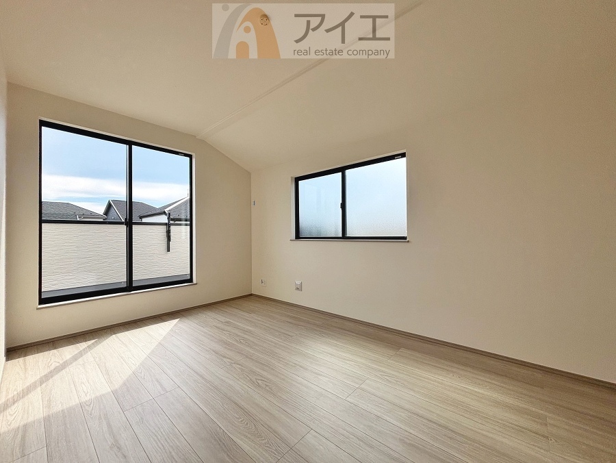 風通しが良く、開放感あふれるお部屋です