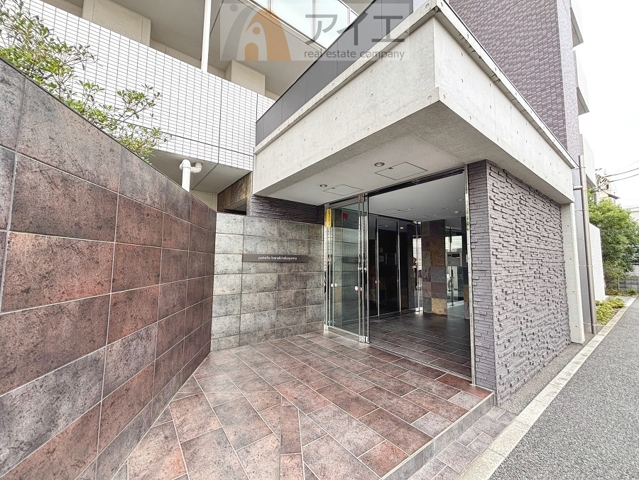 溢れる陽光でご家族の笑顔も輝く住まい