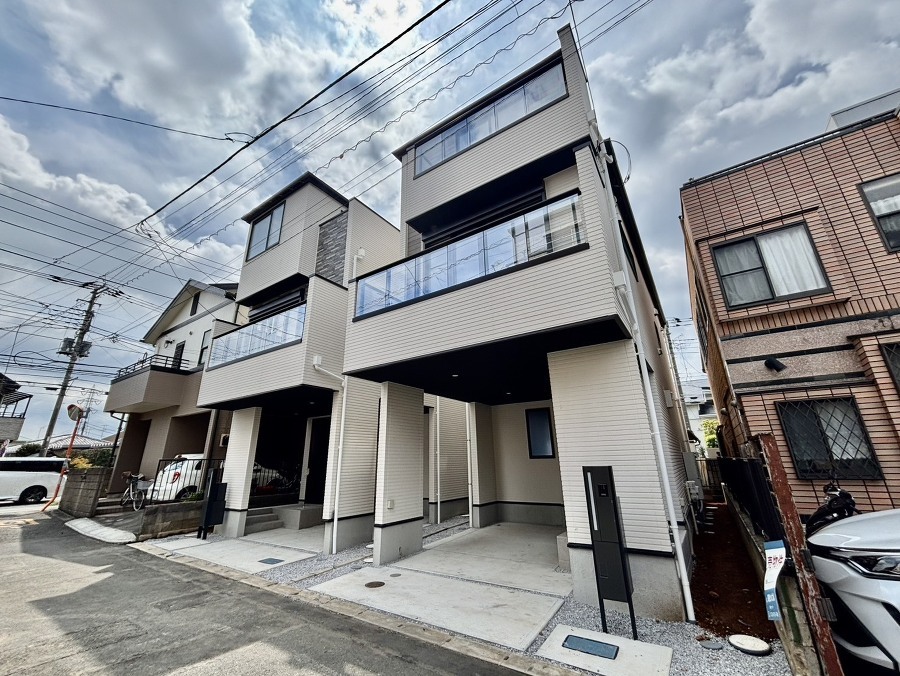 狛江市和泉本町３丁目
