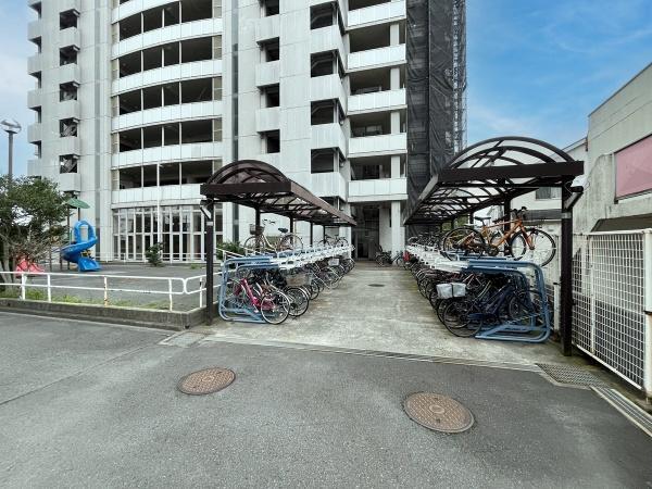 駐輪場無料です。
