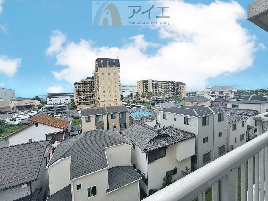 空を近くに感じられる眺望を楽しめます