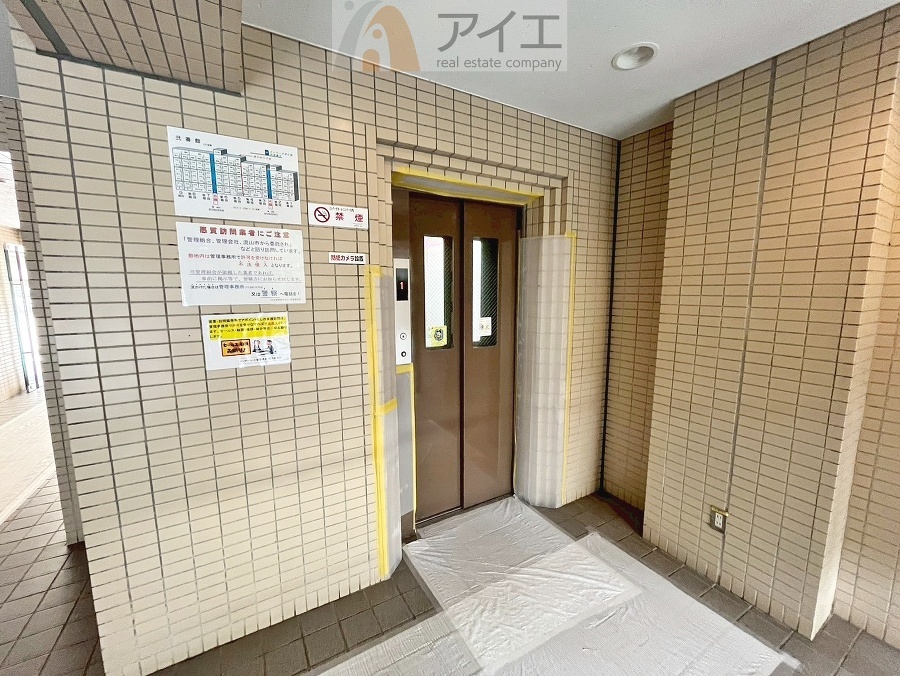 清掃も行き届いたエレベーターホール