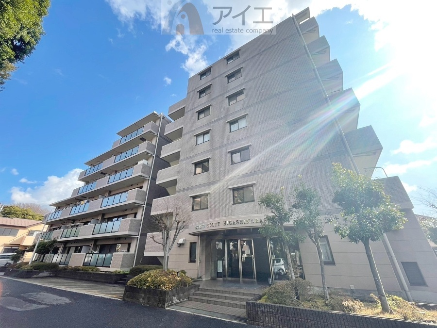 共用部の清掃・修理は管理員が実施