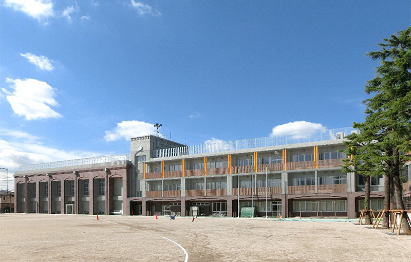 豊島区立西池袋中学校 1000m 