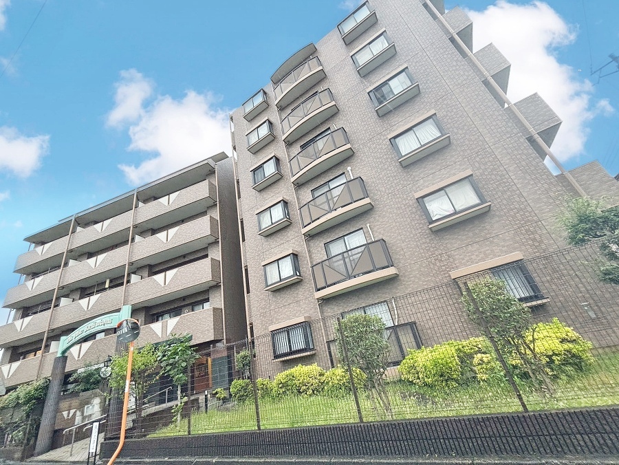 友人を呼びたくなるリノベーション済みのきれいな住まいです
